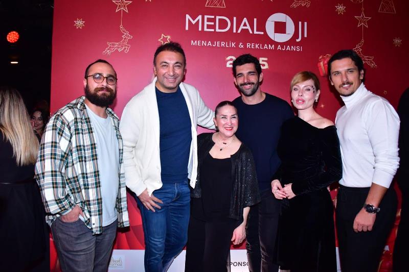 Medıalojı,  İddialı Yılbaşı Partisiyle Büyük Beğeni Topladı Medıalojı,  İddialı Yılbaşı Partisiyle Büyük Beğeni Topladı